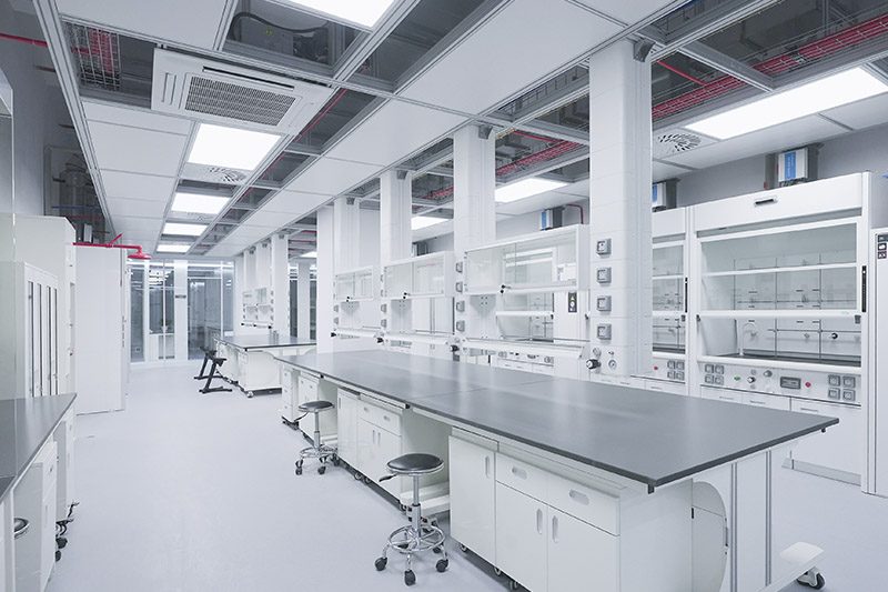 钦州实验室革新：安全与科技的现代融合